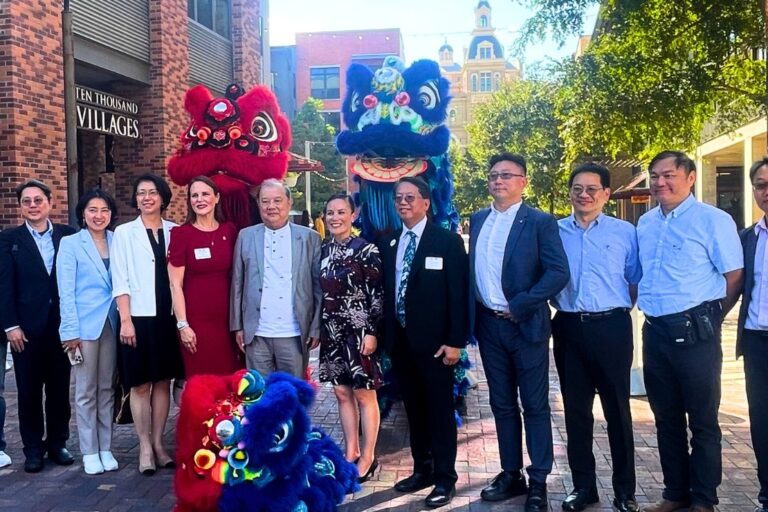 Mayor Jones to Met with Taiwanese Advanced Manufacturing Delegation in San Antonio Last Week/COSA