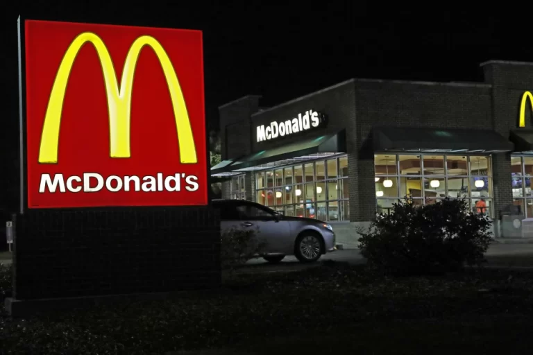 Coming Price Cuts at McDonald’s May Signal a Broader Fast Food Price War