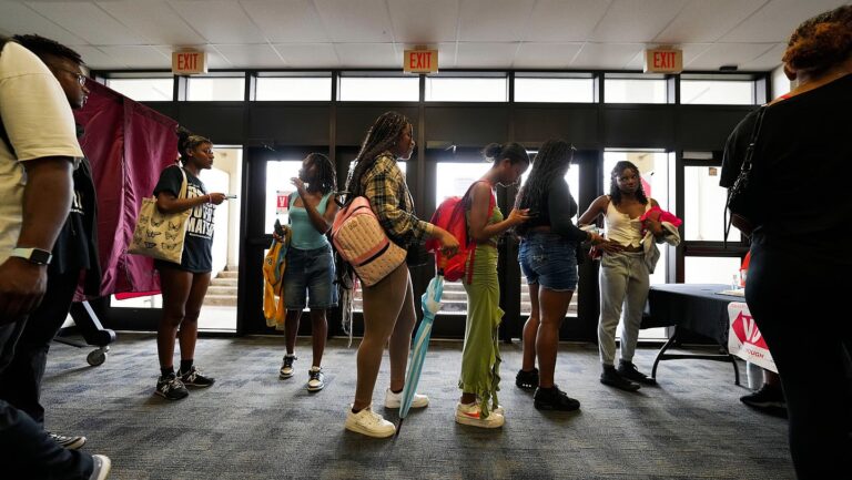 Supreme Court Takes Up GOP Challenge to Voting Rights Act