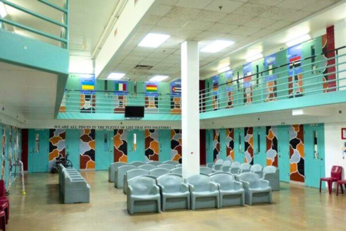 The furniture in the unit differs from that in other units in Chester, encouraging interaction. Photo: John Stark/Swedish Television SVT