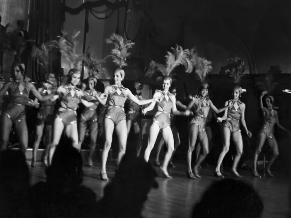 Floor show at The Cotton Club in the 1920s. Bettmann / Contributor via Getty Images