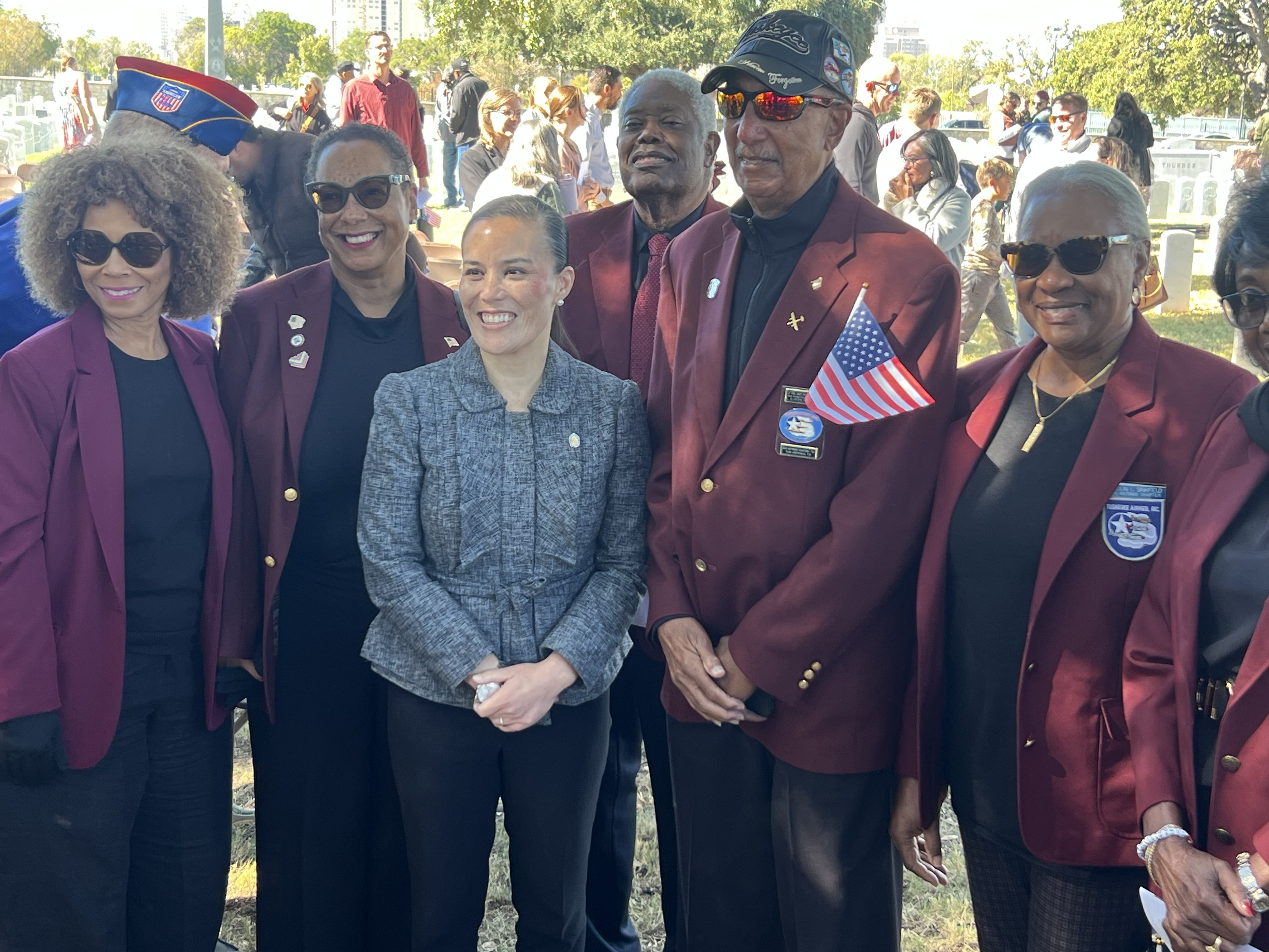 Mayor Jones at the Bexar County Buffalo Soldiers Association Veterans Day Ceremony at the San Antonio National Cemetery. San Antonio Observer 