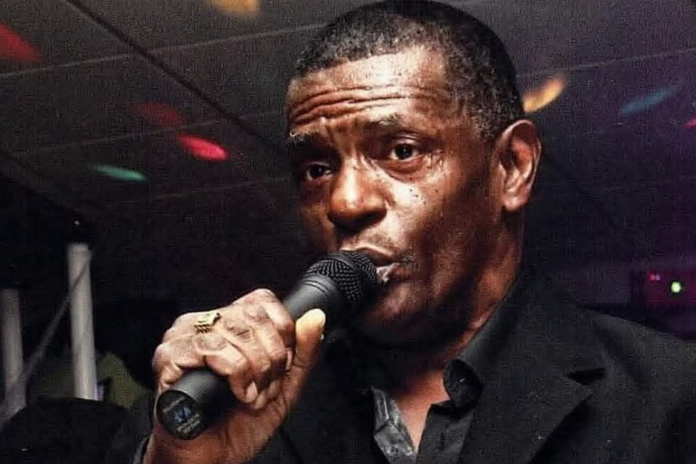 Singer Carl Carlton, born Carlton Hudgens, dies at 75 (Photo: Carlton Hudgens II/Facebook Link Copied