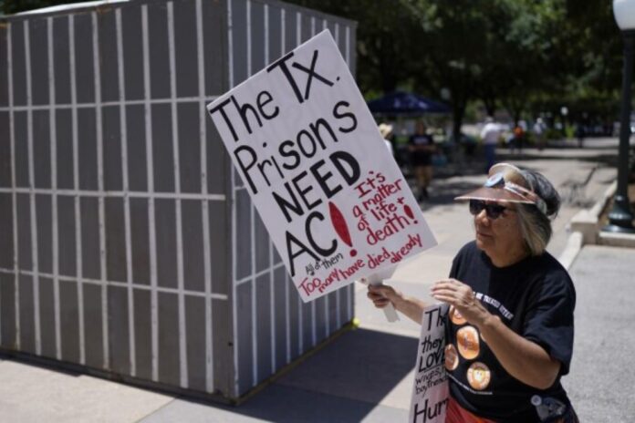 Dozens of Heat-Related Deaths at Texas Prisons Prompt Dems to Call for Inquiry | Truthout