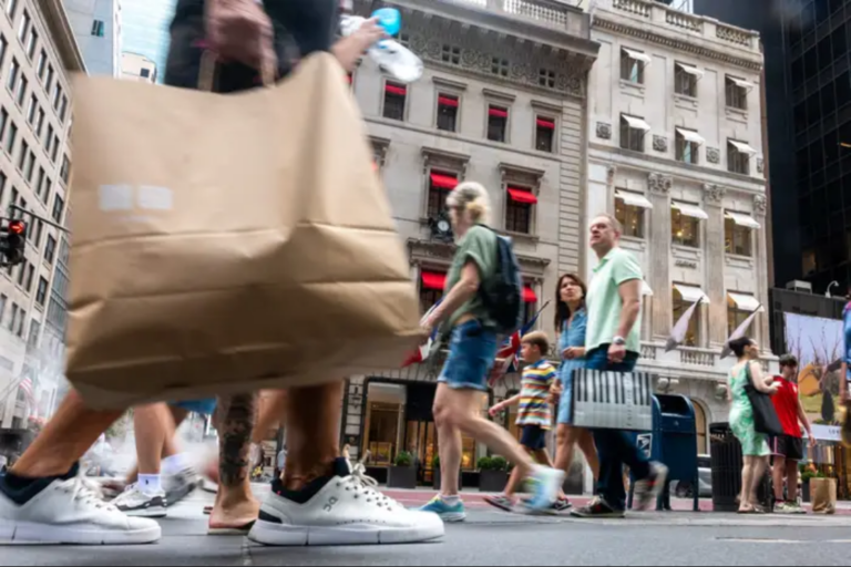 Wealthy Americans Ramp Up Spending, Lower-Income Households Fall Behind