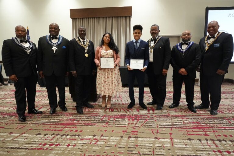 Seniors Gabriella Berry of Karen Wagner High School and Torrin Cottman of Byron P. Steele High School were awarded $2,500 each in student aid during San Antonio Lodge No. 1’s Sesquicentennial Anniversary (Photo Lodge 1)
