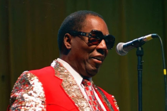 Clarence Carter. (Photo: John Mathew Smith & www.celebrity-photos.com from Laurel Maryland, USA, CC BY-SA 2.0)