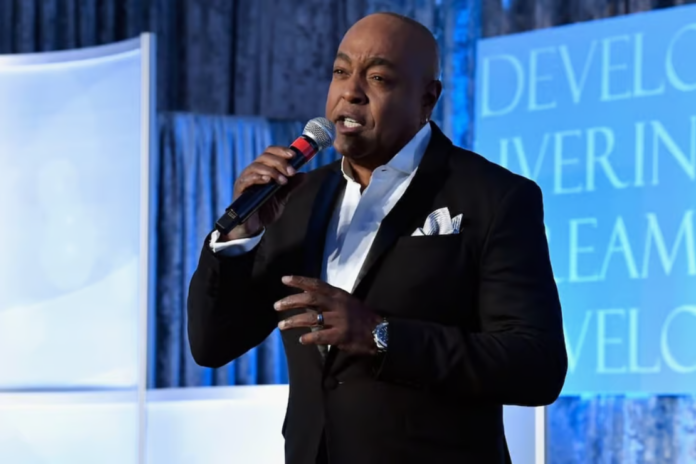 speaks onstage during the Thurgood Marshall College Fund 28th Annual Awards Gala at Washington Hilton on November 21, 2016 in Washington, DC.