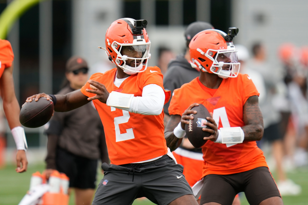Cleveland Browns quarterbacks Shedeur Sanders, left, and Deshaun Watson, ight, throw during the teams NFL ball practice, Tuesday: June 9, 2026, Berea, Ohio. (AP Photo/Sue Ogrocki)Cleveland Browns quarterbacks Shedeur Sanders, left, and Deshaun Watson, ight, throw during the teams NFL ball practice, Tuesday: June 9, 2026, Berea, Ohio. (AP Photo/Sue Ogrocki)